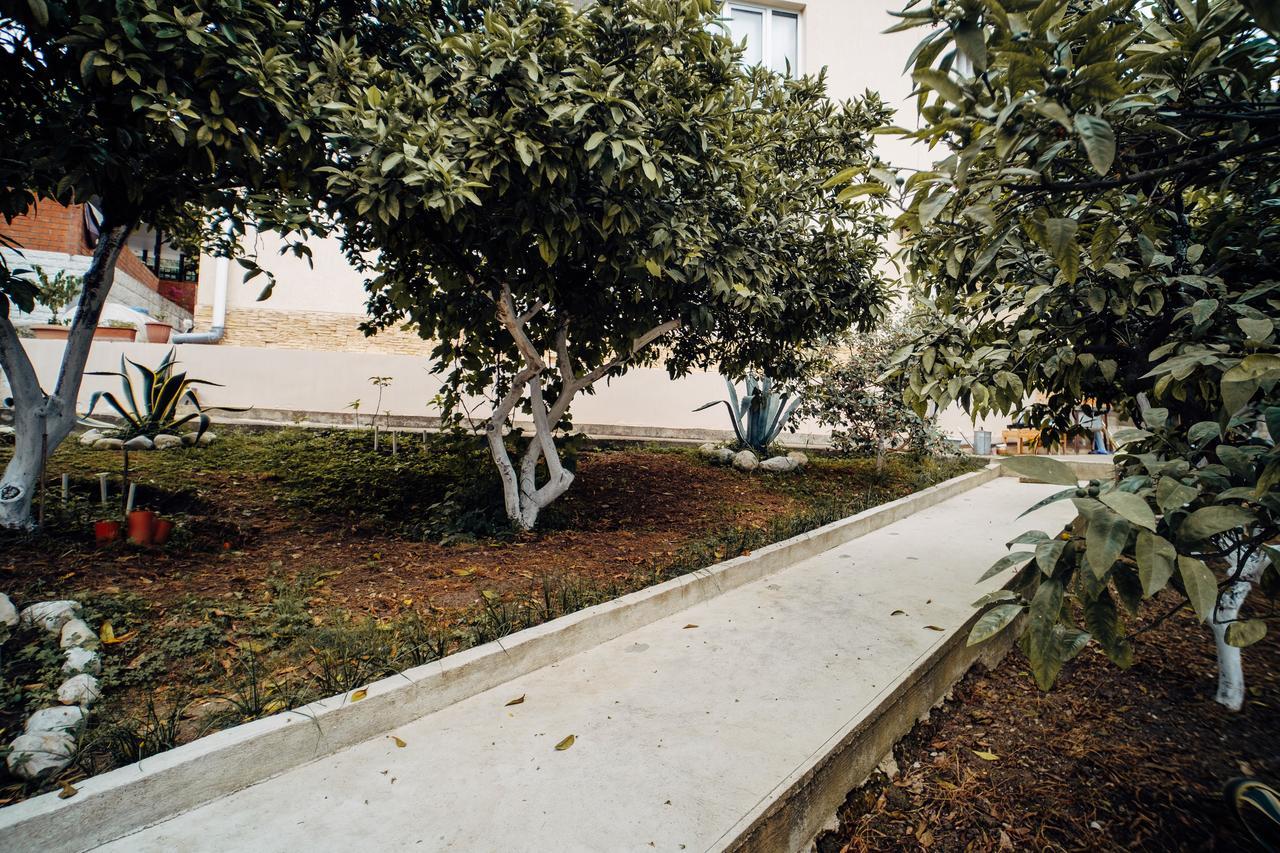 Guest House Bagrat New Athos Exterior photo